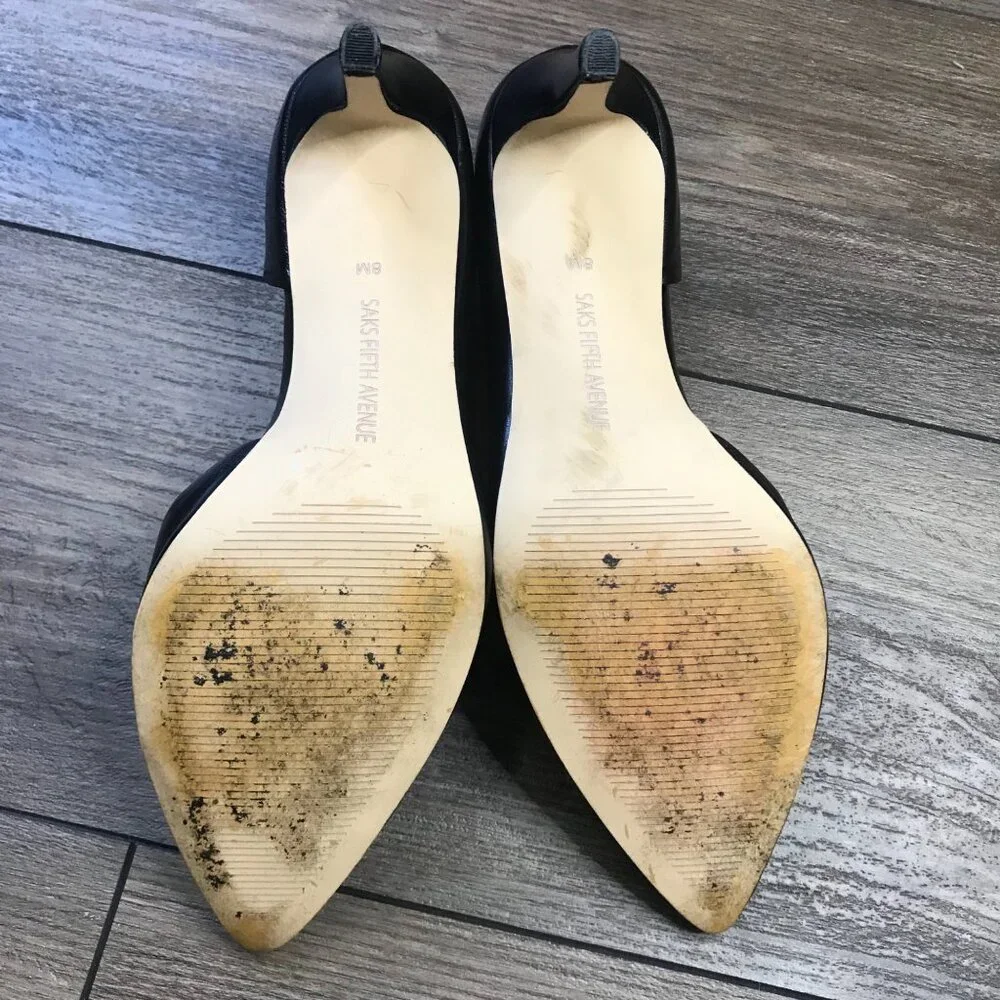 Saks Fifth Avenue Black Nettie Heels Women's Size 8M‎ Leather Classic Mid Height
